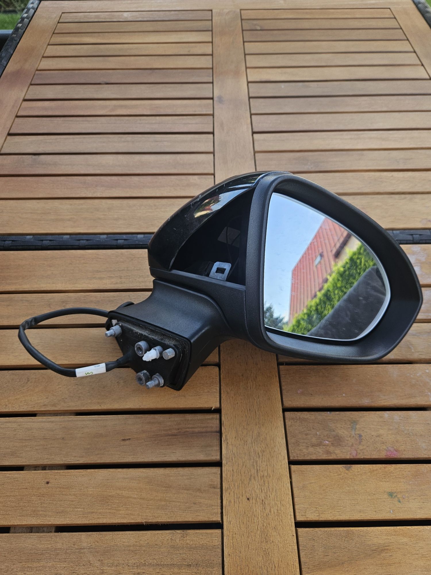 Sprzedam Prawe Lusterko Opel Astra K