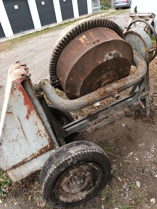 Betoniarka 160 l 400 v solidna konstrukcja