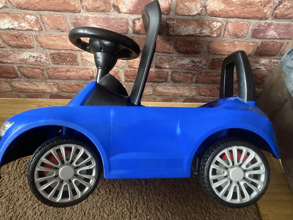 Auto jeździk pchacz