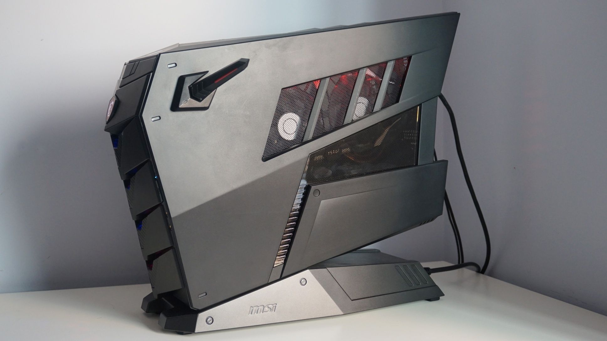 MSI Aegis- i7- 24 GB -1TB HDD+SSD 256GB-GTX 1650 W11+Office