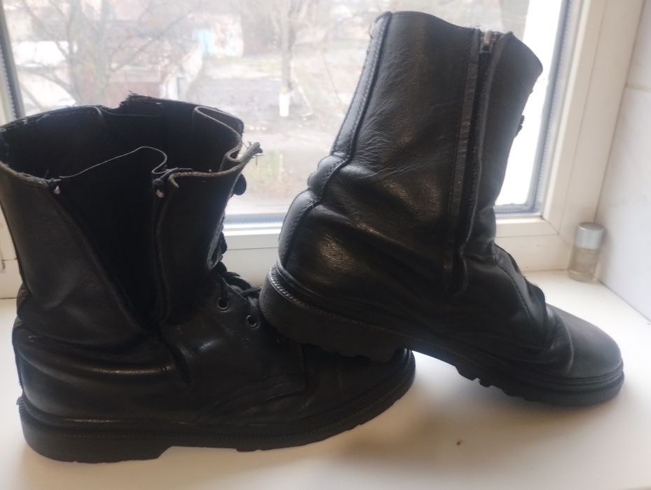 Продам кожаные рабочие ботинки talan