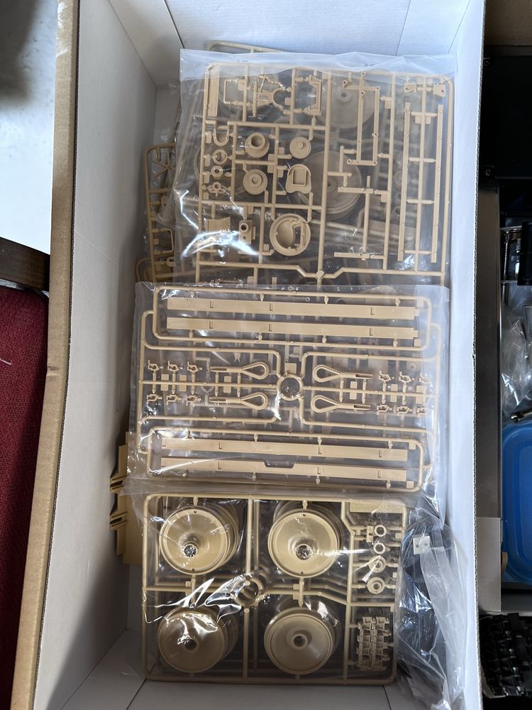 Jagdpanther Later Version 1/16 Scale Radio Control Tank