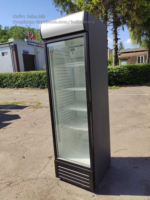 Холодильна шафа шкаф вітрина Everest EV 18 SD Антрацит. Стан гарний