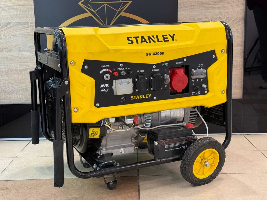 Agregat prądotwórczy Stanley SG 4200B stabilizacja napięcia AVR