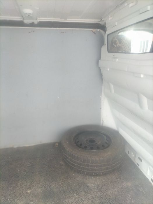 Продам авто Renault Trafic.