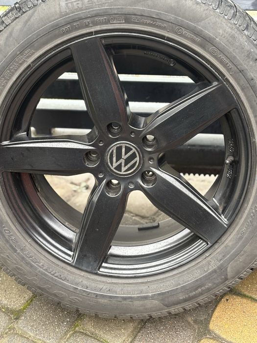 17” Vw Multivan. T5-T6  5x120 / 235/55R17 Pirelli Sottozero - zima