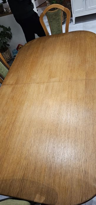 Stół dębowy z 6 krzesłami