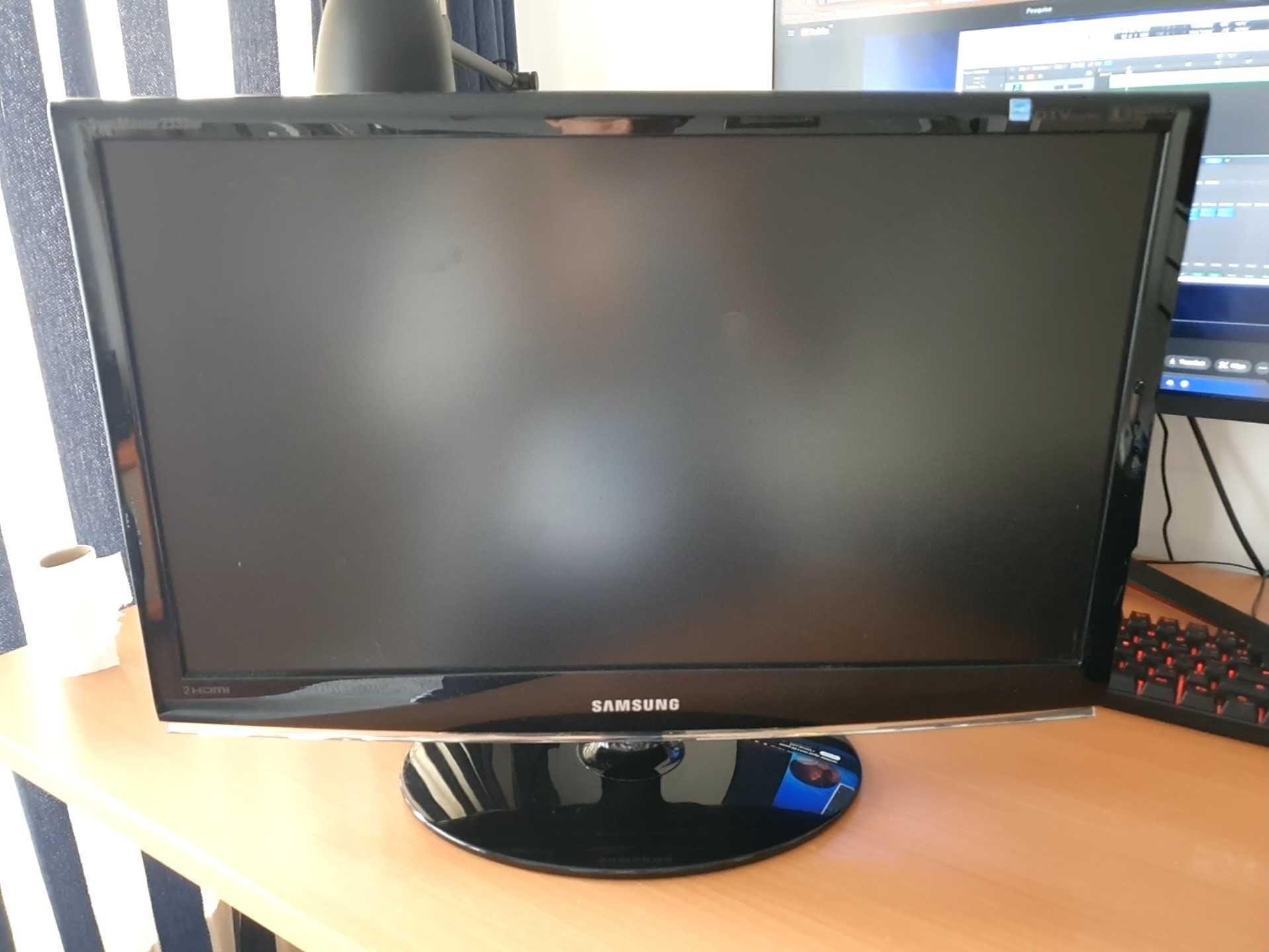 Monitor Samsung 2333HD