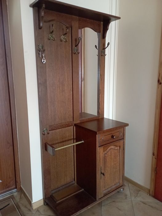 Przedpokój garderoba dębowa