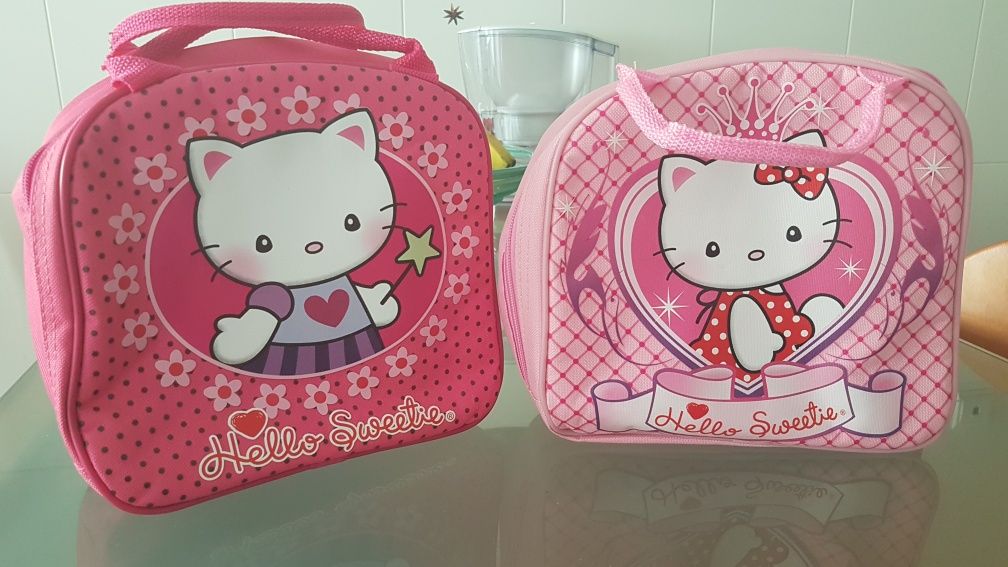 Lancheira Hello Kitty com garrafa - NOVAS