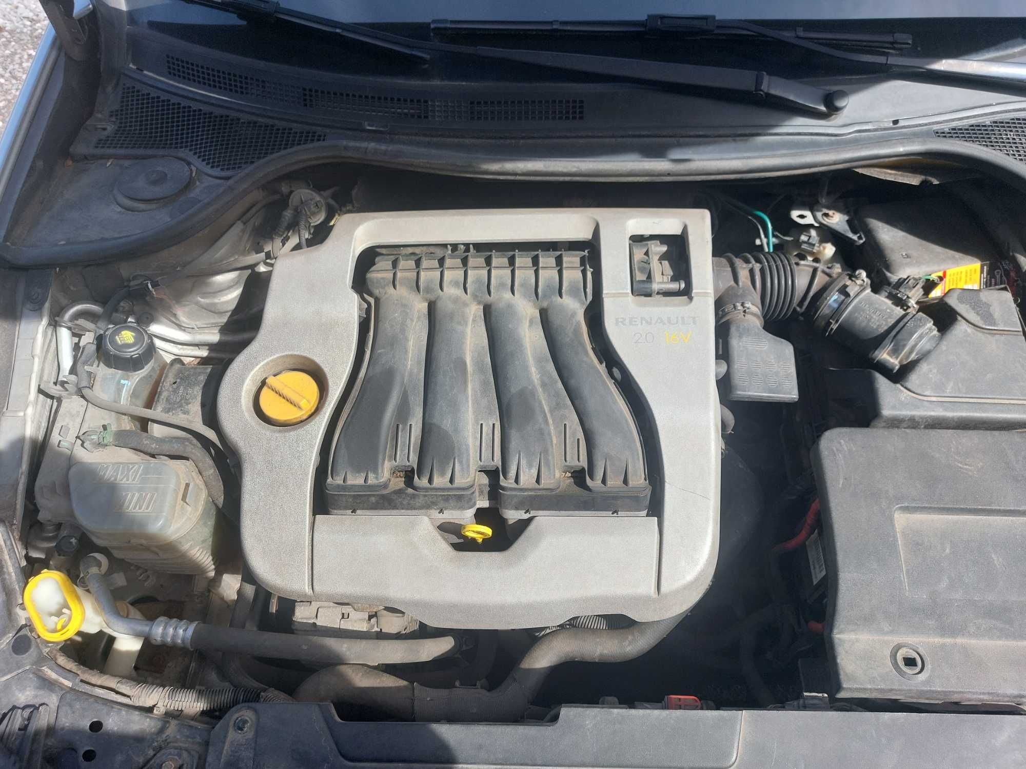 Laguna 3 III 2.0 16v Skrzynia biegów TL4017