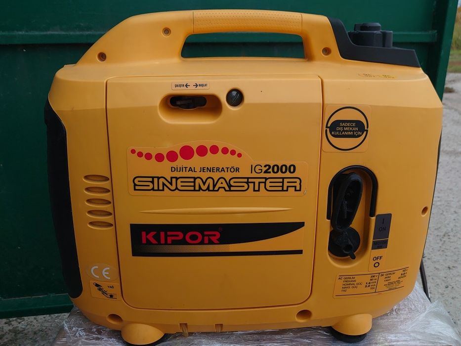 Генератор инверторный Kipor IG 2000 майже новий