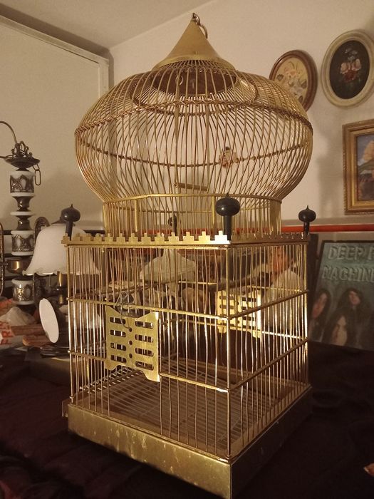 Gaiola para pássaros. Estilo Oriental.