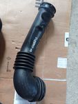Трубка повітря Dodge caliber 2.0crd 04891794AB