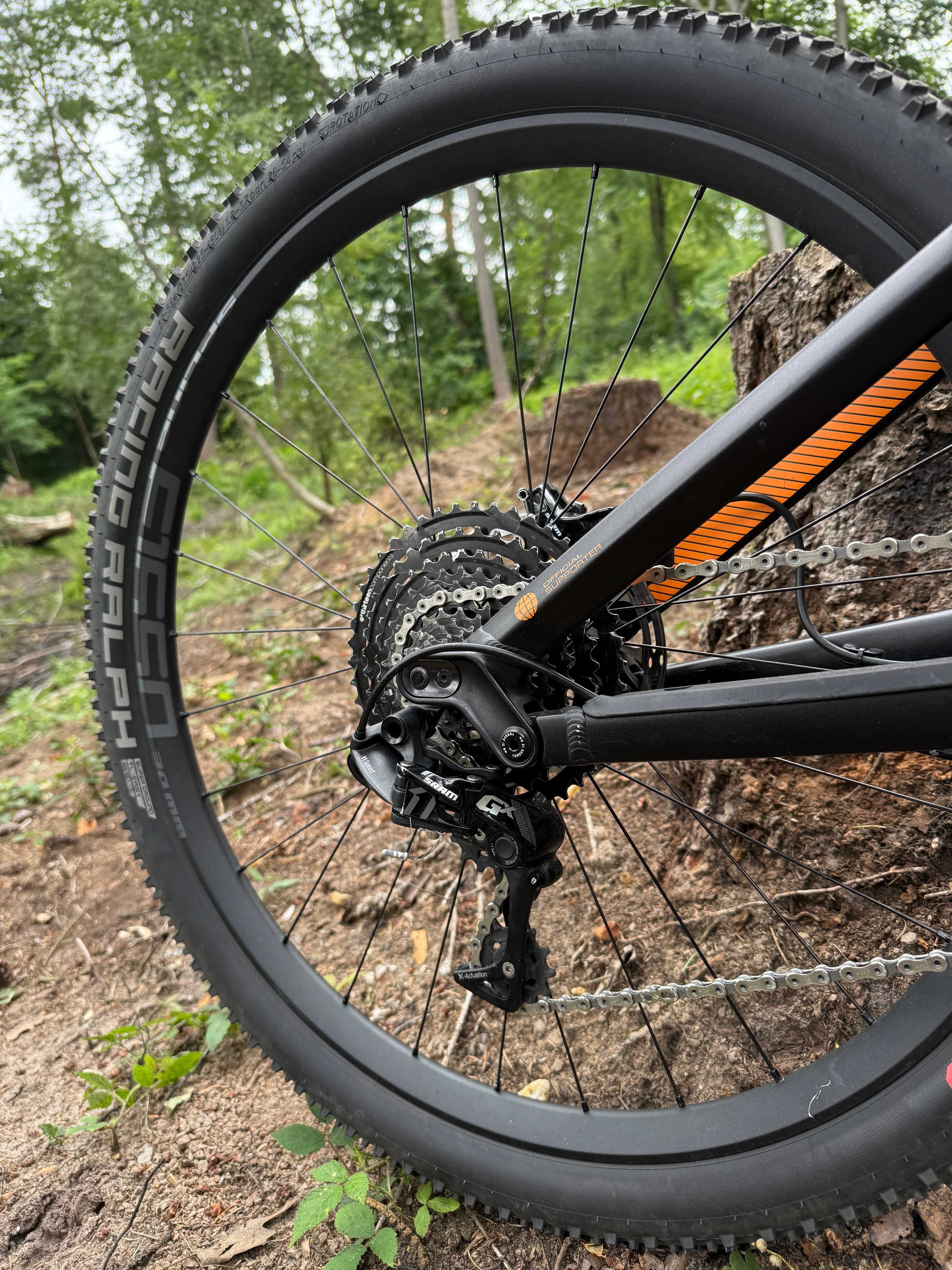 MTB Full Canyon Strive Al 5.0 Race 2017, rama L, kola 27,5