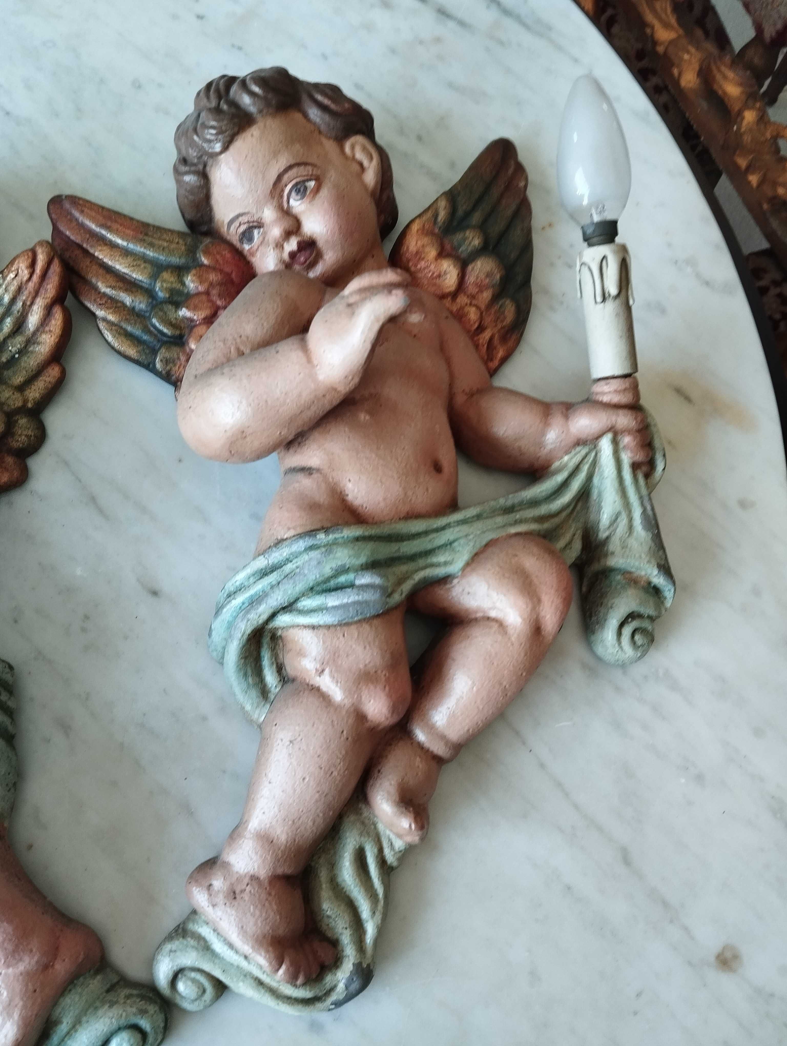 Par de anjos candeeiro em ferro pintado