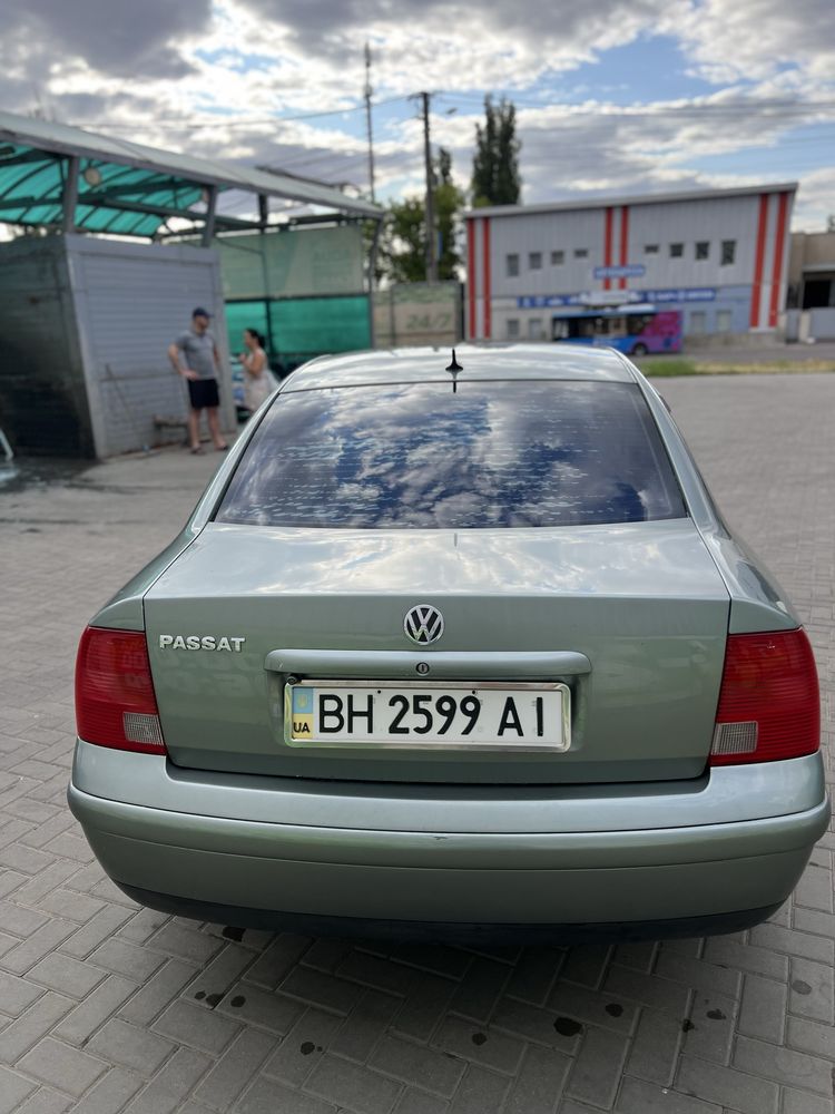 Продам автомобіль wolksvagen passat b5 2.8 v6