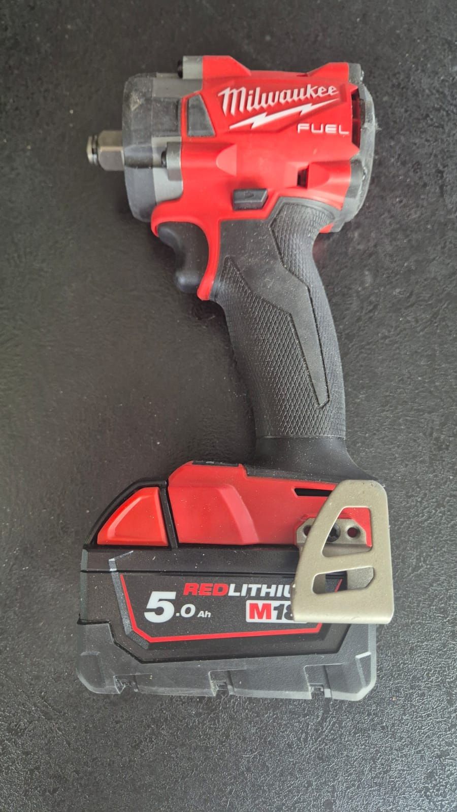 Akumulatorowy Klucz Udarowy 1/2" MILWAUKEE M18 FIW2F12 NOWY