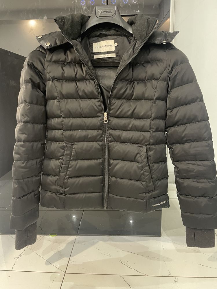 Kurtka damska zimowa Calvin Klein rozmiar xs