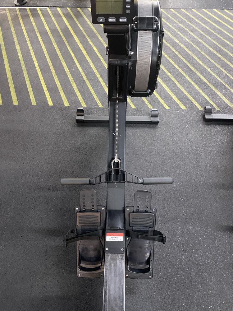 Remo para cardiofitness em bom estado