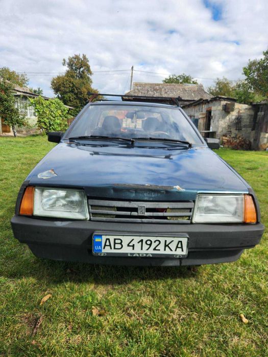 Автомобіль ВАЗ 21099