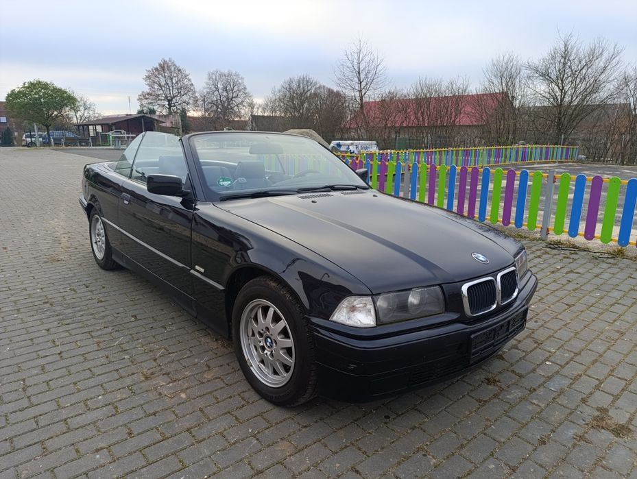 BMW 318i e36 cabrio stan kolekcjonerski 2000r , climatronic/asc