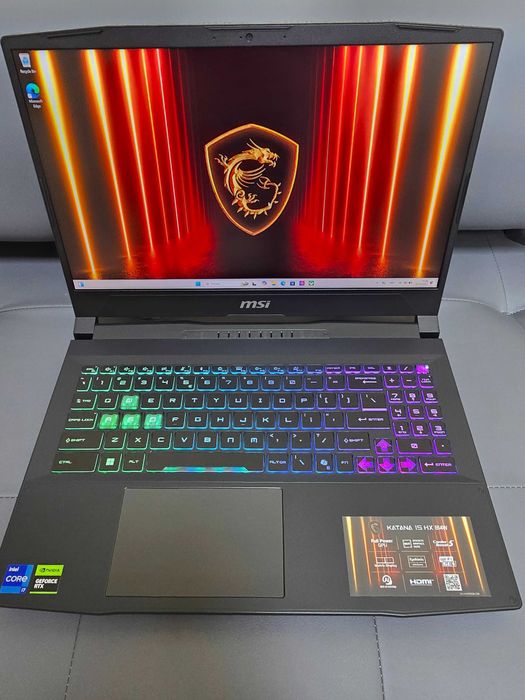 Ноутбук MSI Katana 15 HX B14WGK-293US (RTX5070)