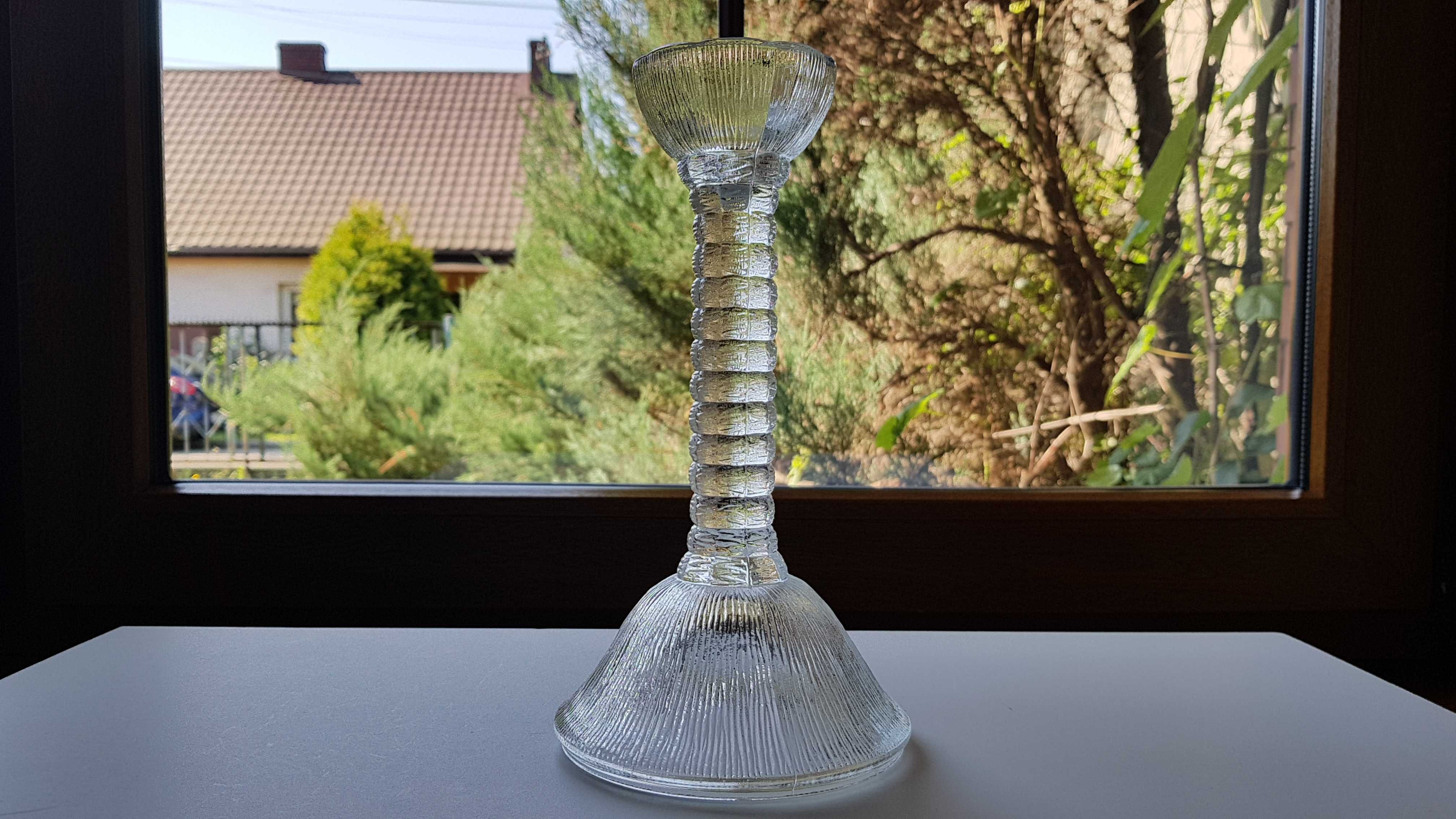 Świecznik kolumnowy / lichtarz Cora (ok. 22,2 cm), Ząbkowice szkło PRL