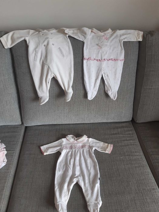 7 pijamas de bebé