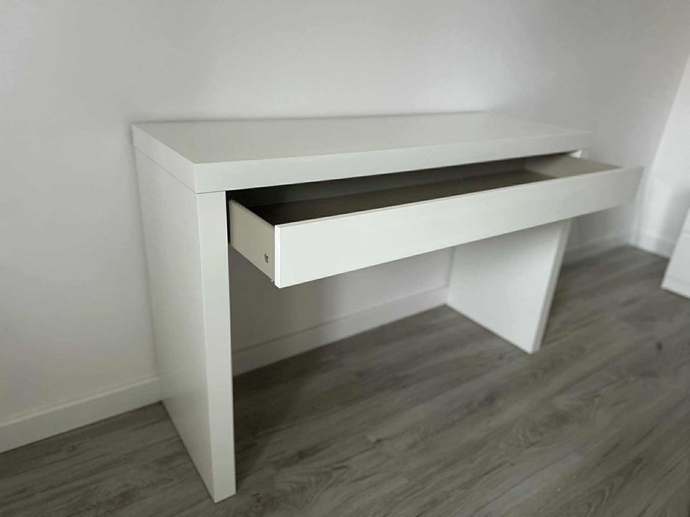 Toaletka z Szybą IKEA