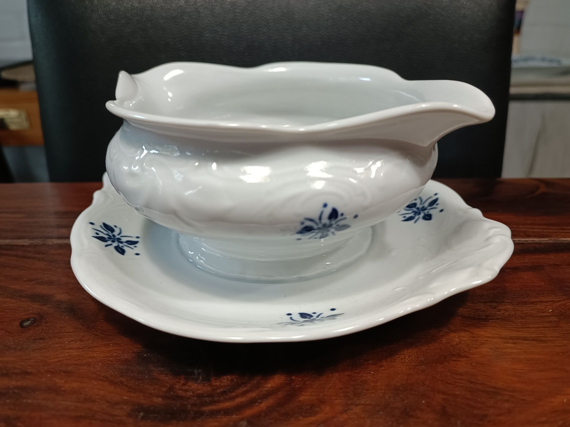 Ozdobna sosjerka porcelanowa Wałbrzych
