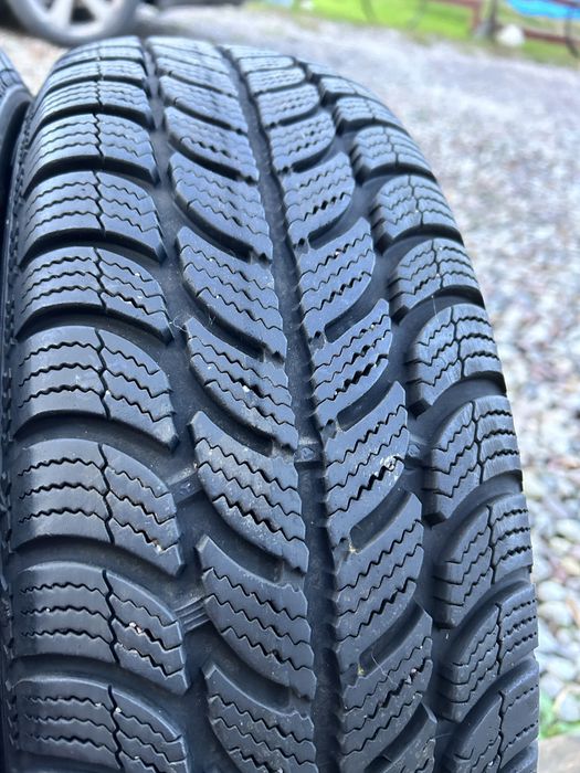Opony zimowe Dębica frigo 175/65/r14 6,5-7,5mm Dobry stan