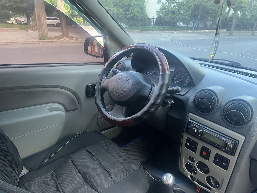 Dacia Logan 2008 1.6 на газу