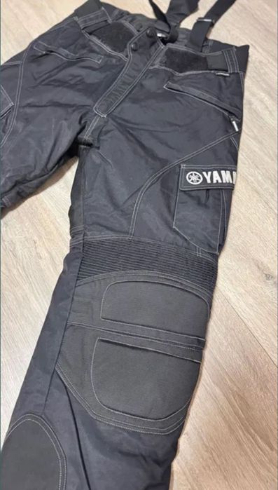 Мотоштани для мотоцикла