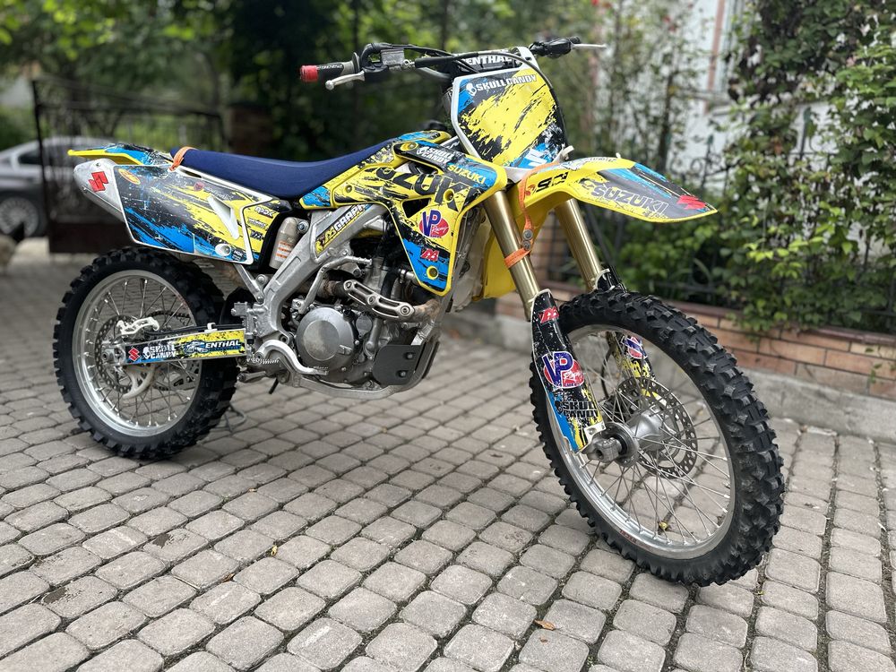 Suzuki RMZ-450 Обслужений