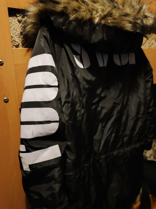 Продам детскую зимнюю куртку и другие детские вещи