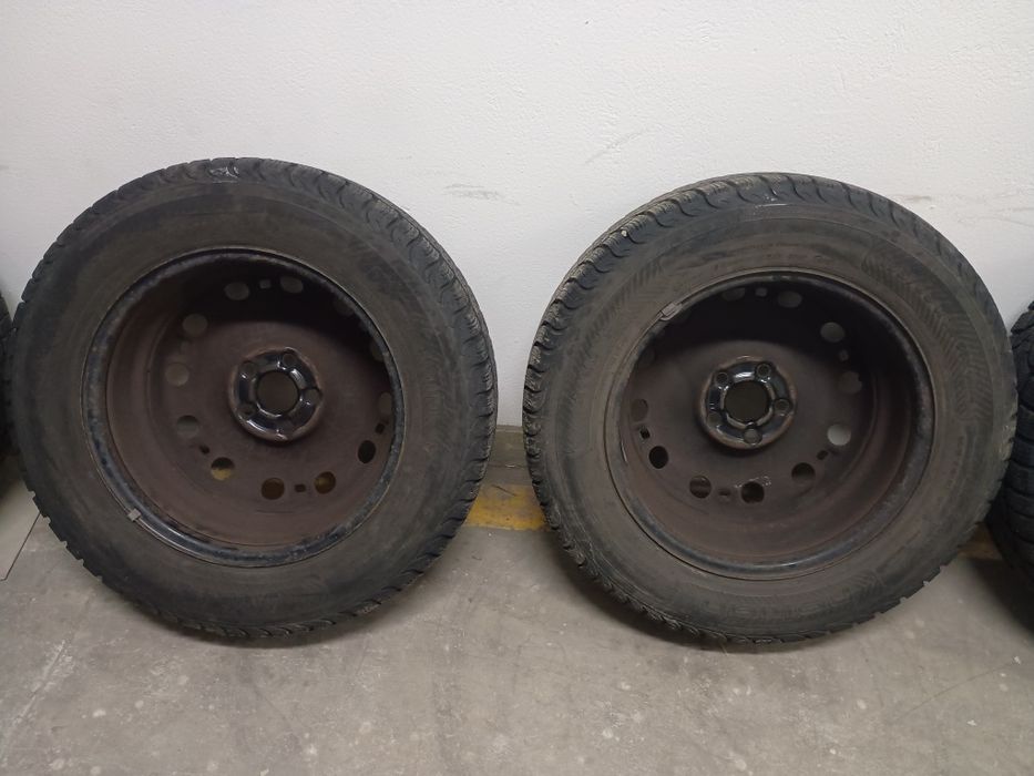 195/65R15 zima Nokian koła 5x100 piasta 57.1  śruby kołpaki zaps 
195/