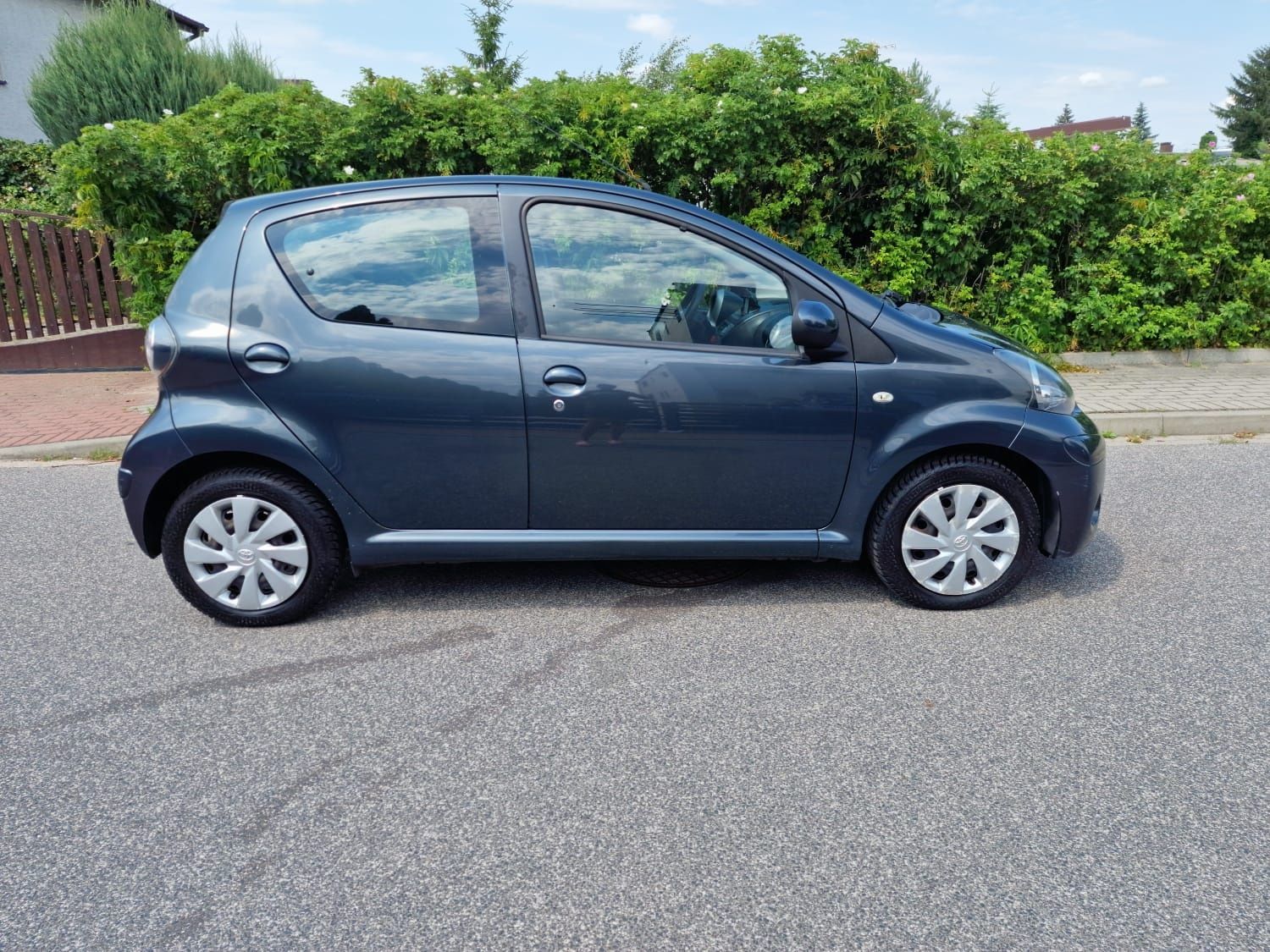 Toyota Aygo 1.0i Klimatyzacja Nawigacja Wspomaganie Abs nowe sprzęgło