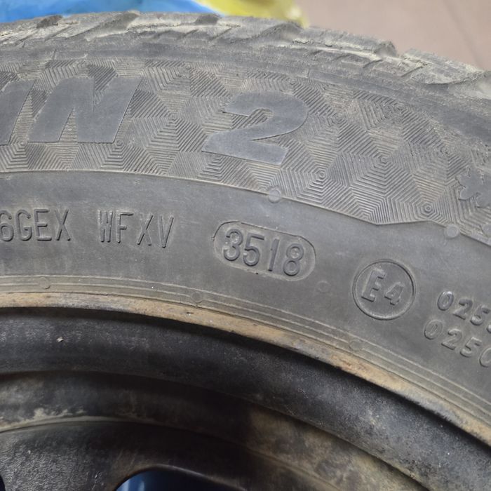 Opony zimowe z felgami 175/65 R14