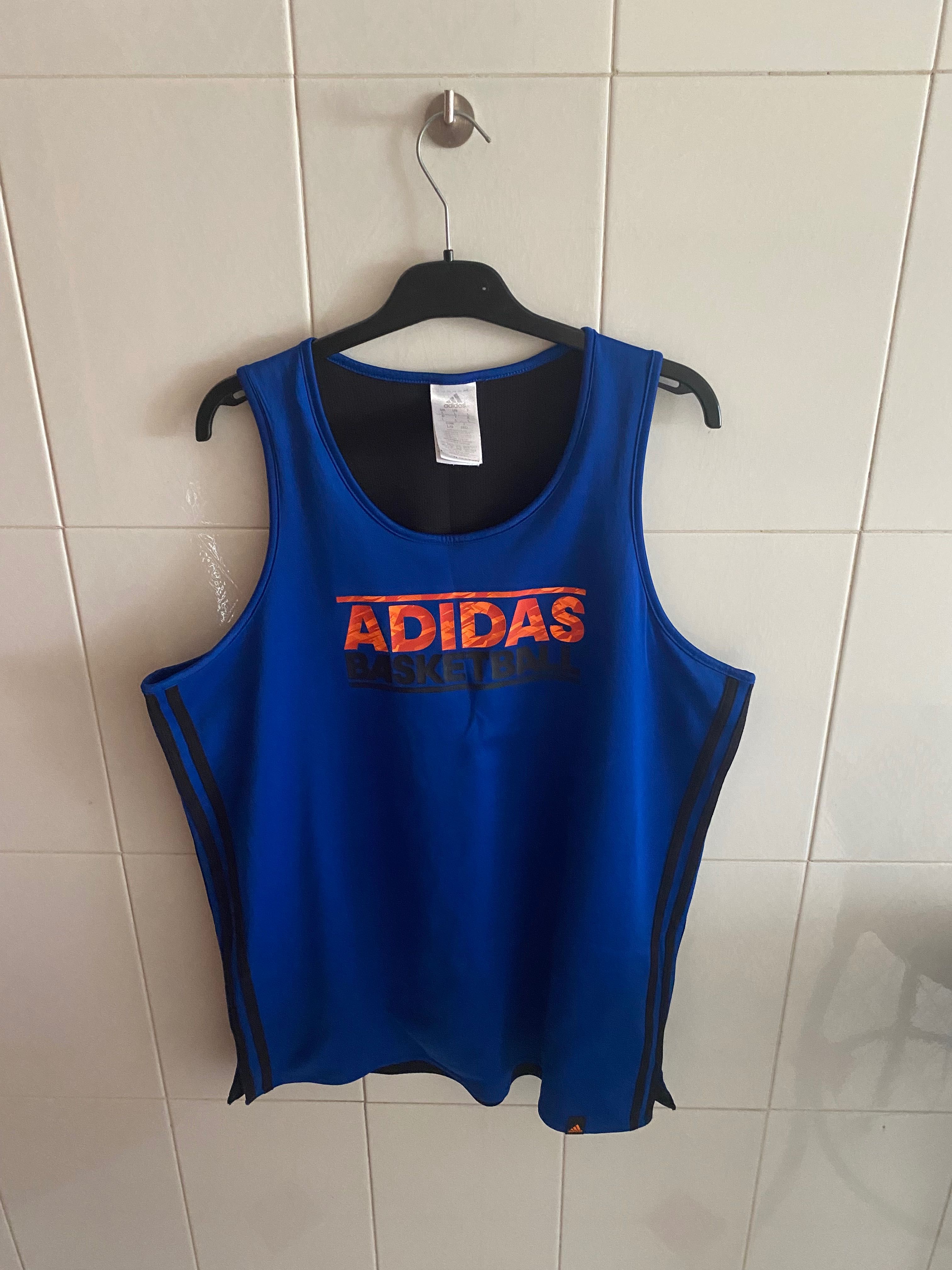 Equipamento Adidas