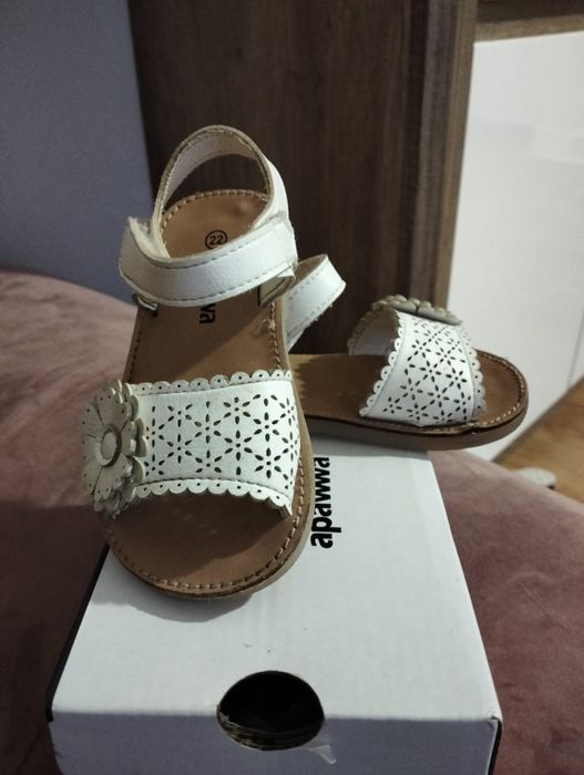 Sandałki rozmiar 22 Apawwa