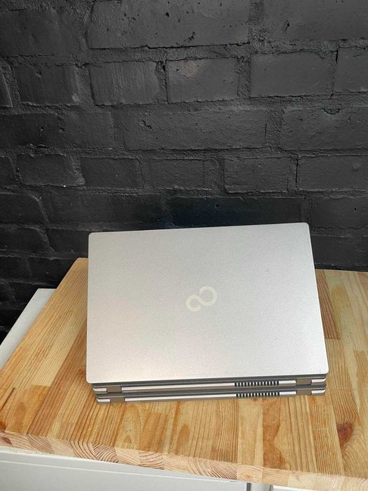 Fujitsu LifeBook U7312 | i5 | Full HD IPS | Для роботи та навчання