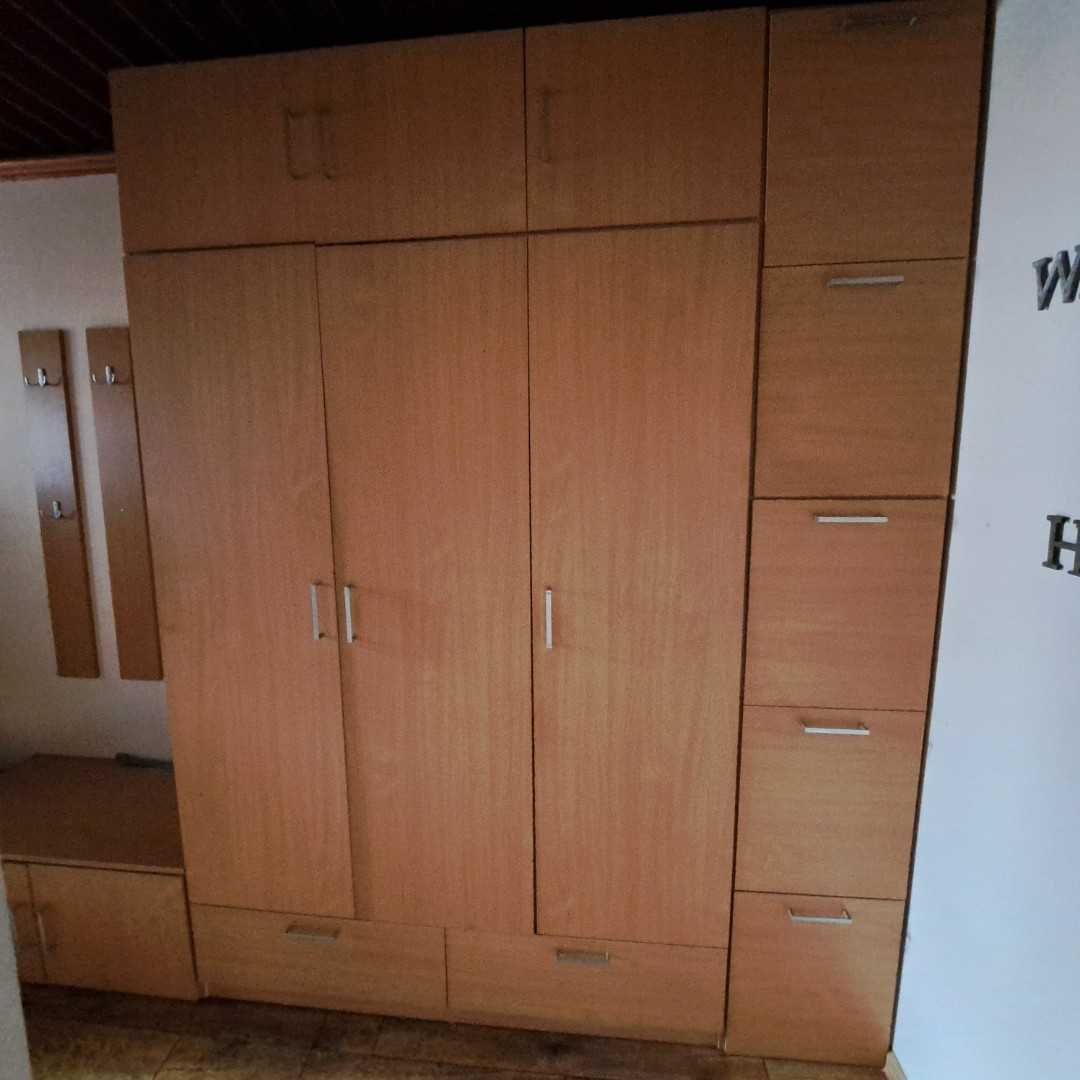 Szafka na buty ,nadstawka i komin