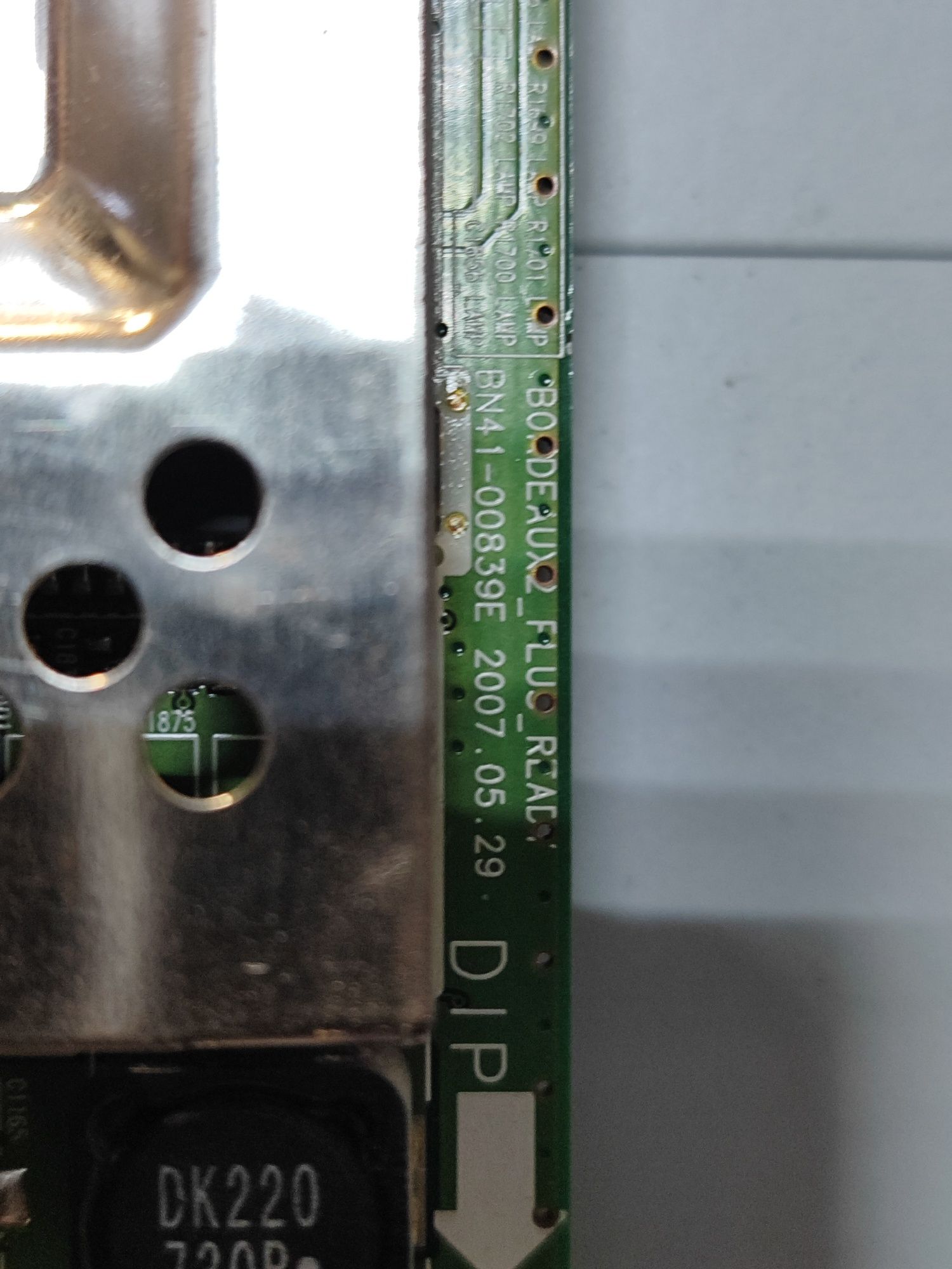 Tv Samsung le32R82b,бита матрица.