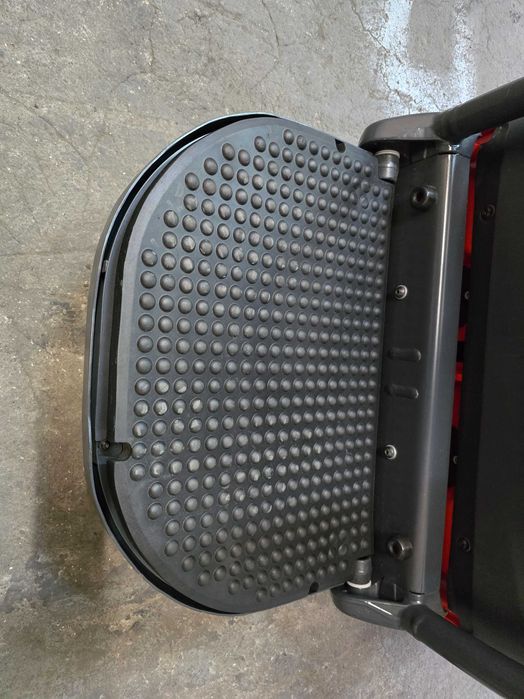 Штабелер самохідний Linde 1.4 тонни, підйом 4,352 метра 2021 рік