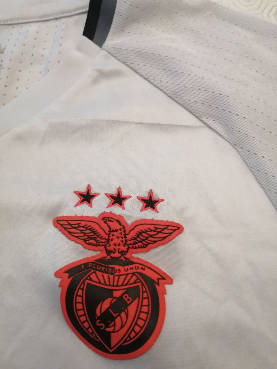 T shirt Benfica usada
