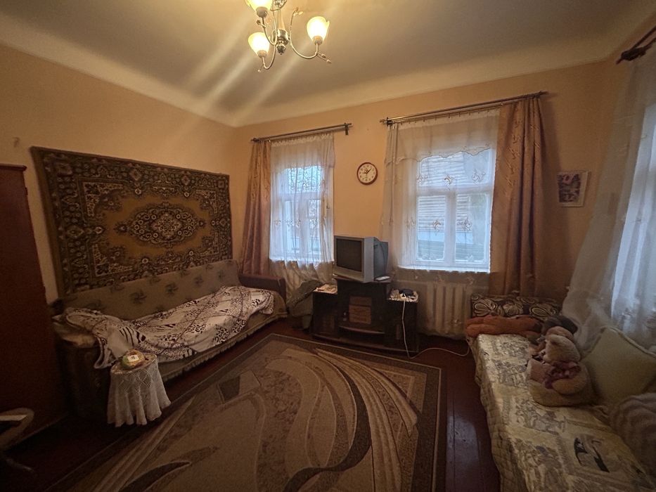 Продам 4 кімнатну квартиру на землі на Псільській.