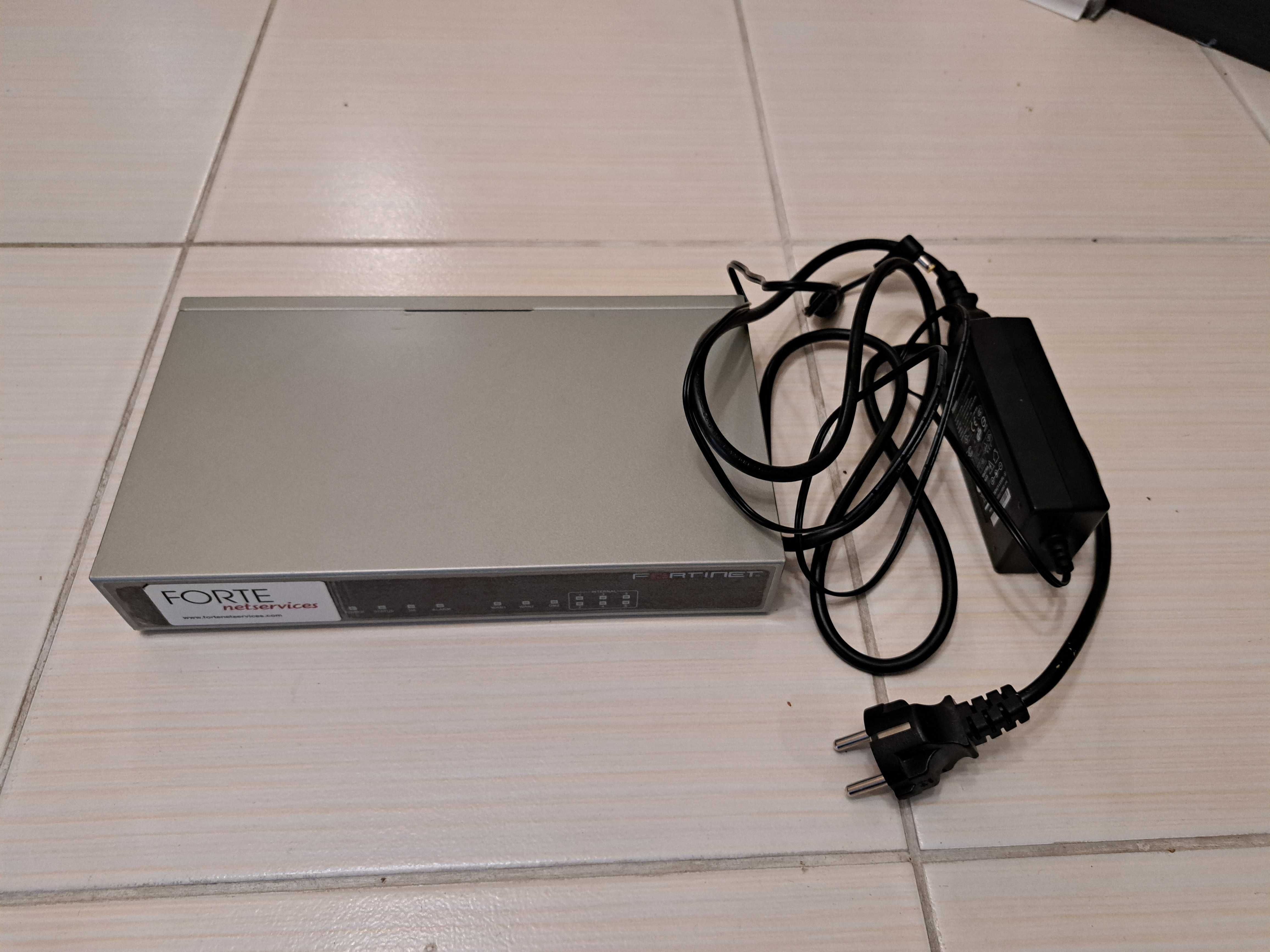 Firewall Fortigate 80C