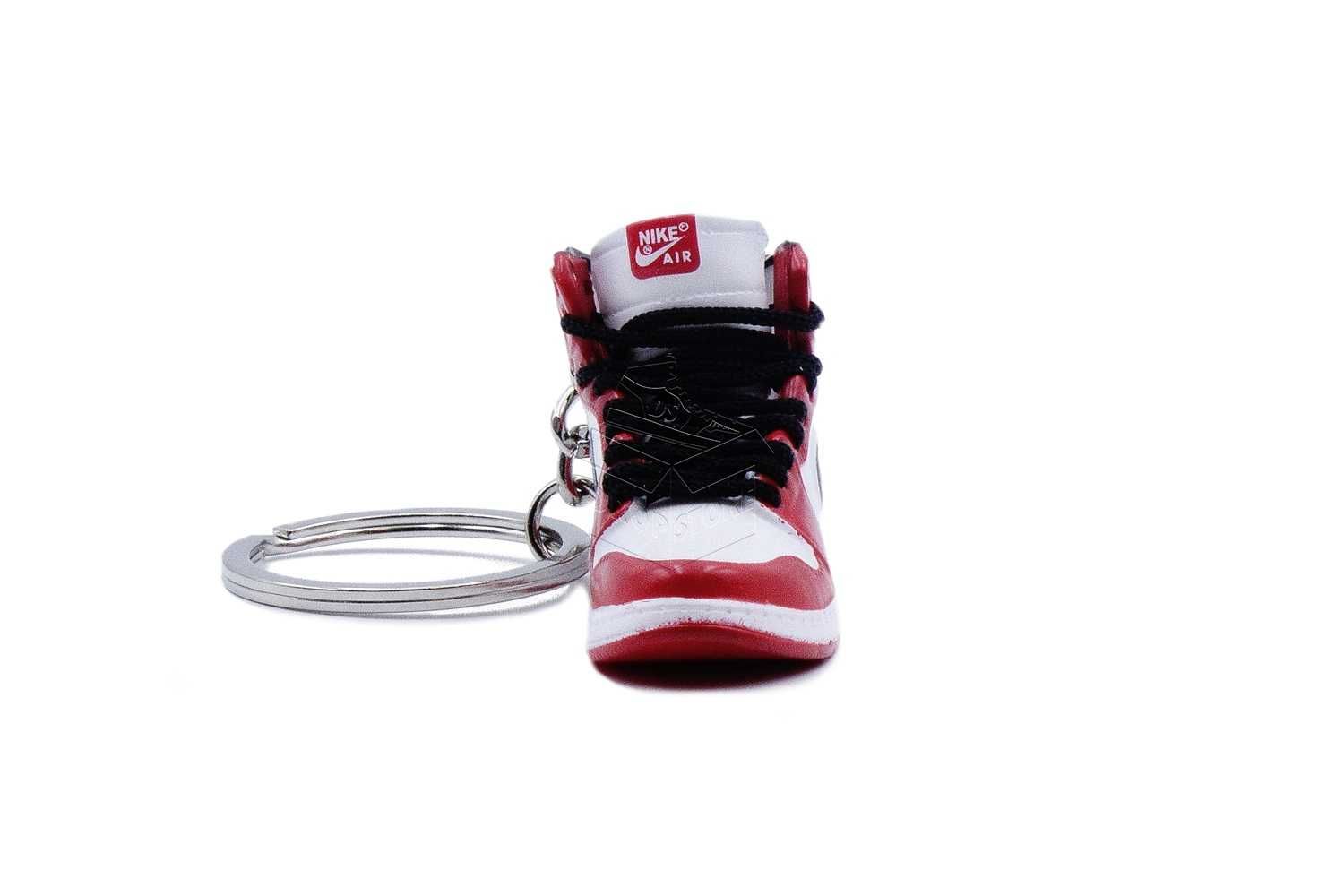Brelok Nike AIR JORDAN 1 High Chicago / 555088–101