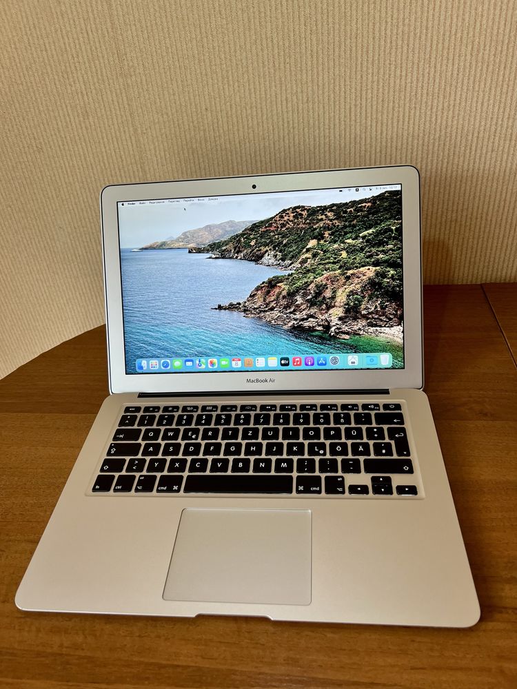 MacBook Air 2017 i5 256GB